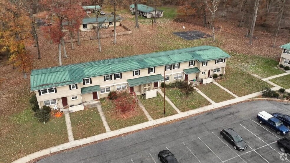 21316 Persimmon Dr, Chestertown, MD 21620 - photo 2