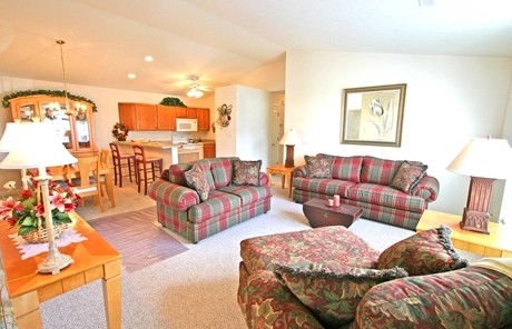 Evans Lake Apartment