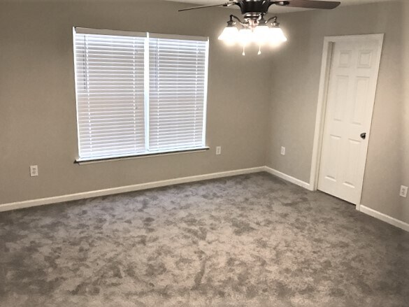 56 Sandy Pointe Dr, Bluffton, SC 29910 - photo 7