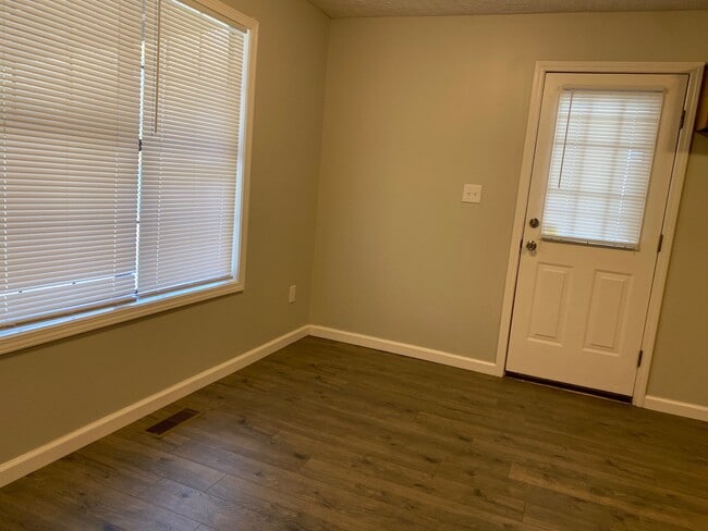 231 McGee Loop, Jackson, TN 38305 - photo 4