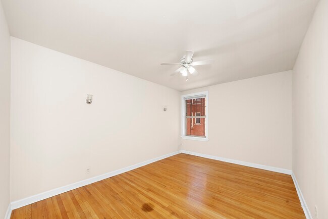 550 W Aldine Ave unit 558-N3, Chicago, IL 60657 - photo 6