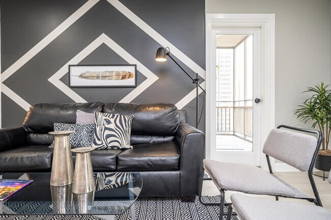 Peachtree Towers Condominiums unit ID1299392P, Atlanta, GA 30308 - photo 7