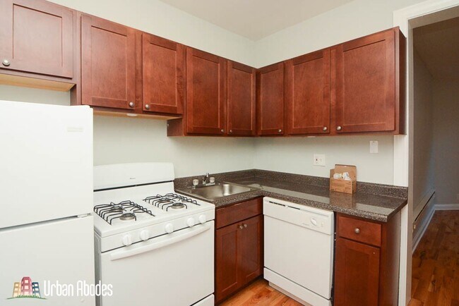 4415 N Wolcott Ave unit A05C, Chicago, IL 60640 - photo 4