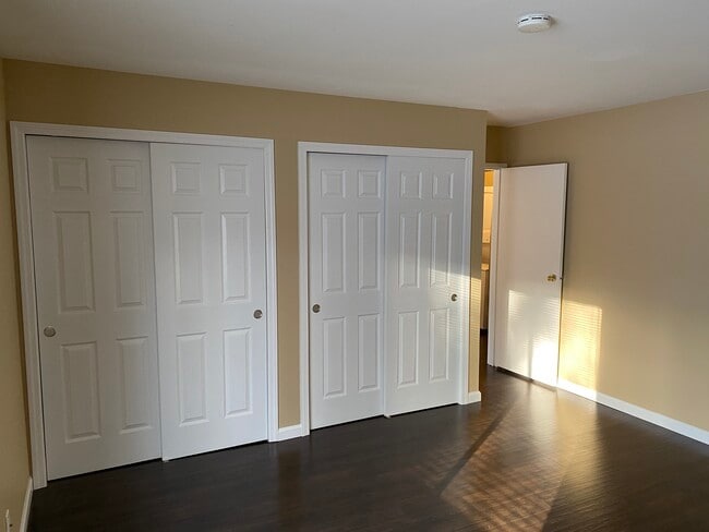 57 Birchwood Rd unit Fairview, Coram, NY 11727 - photo 3