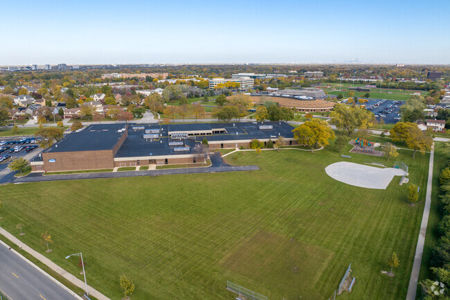 Westmont Jr High School has dozens of effective and excellent teachers and staff.