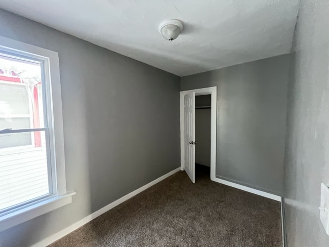 1817 N 22nd St, Milwaukee, WI 53205 - photo 3