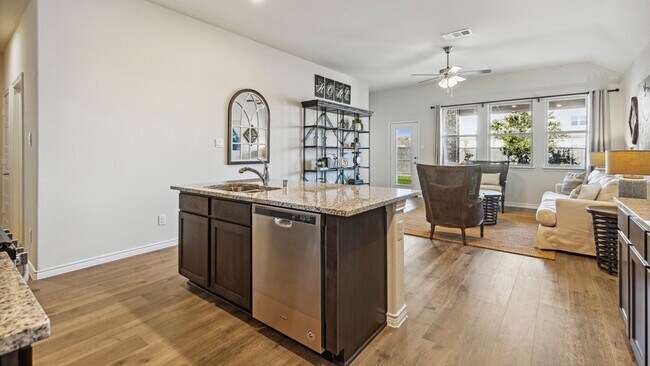 308 Pleasant Hill Ln unit 36201584, Fate, TX 75189 - photo 7