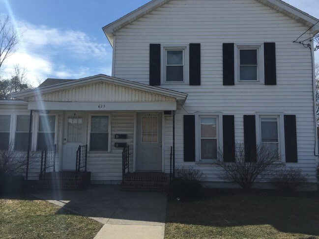 623 Coffeen St unit B, Watertown, NY 13601 - photo 6