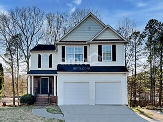 2180 Stoneoak Dr, Lawrenceville, GA 30043