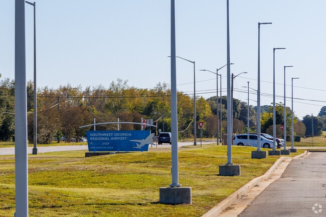 Southwest Georgia Regional Airport provides a convenient way to travel to and from Albany.