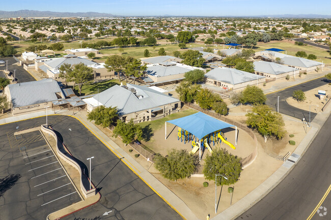 Glendale children attending Discovery Elementary School attend K-8th grades.