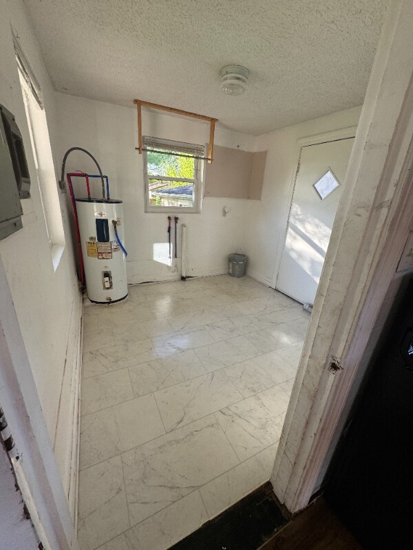 4408 Cane Run Rd, Louisville, KY 40216 - photo 6