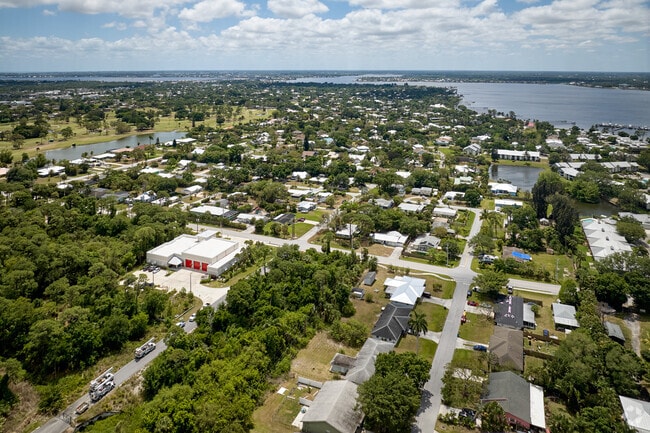 No matter where you are in North River Shores, you're very close to the water.