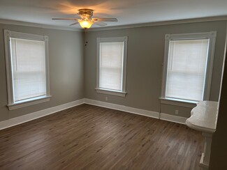 2896 W McMicken Ave, Cincinnati, OH 45225