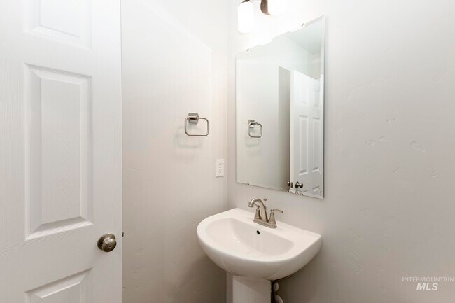 3190 S Maple Ranch Way, Nampa, ID 83686 - photo 5