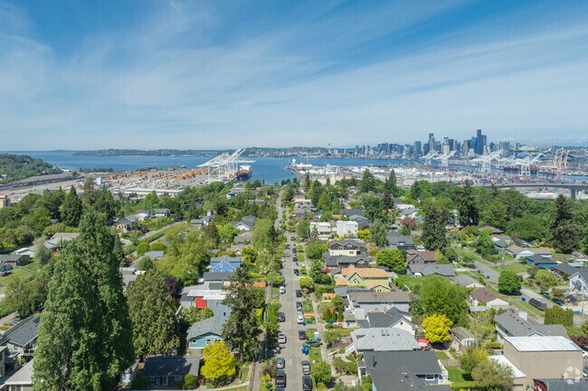 North Delridge is only a 15 minute drive to downtown Seattle.