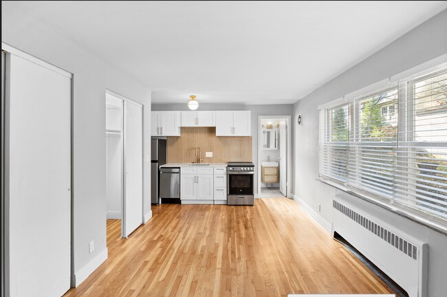 Flats at Wasson Way - Studio