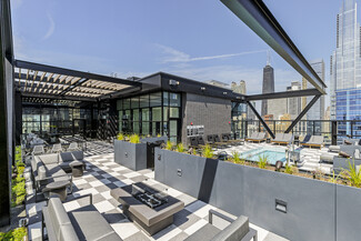 737-749 N Wells St, Chicago, IL 60654
