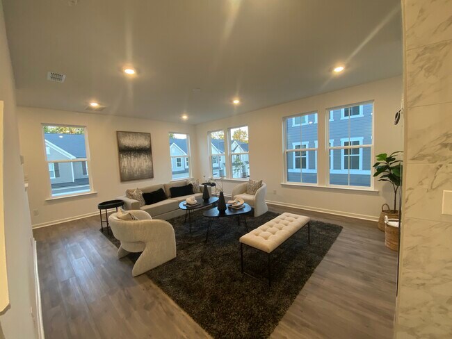 5003 Rill Ct, Charlotte, NC 28262 - photo 2