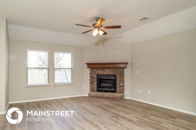 11305 NW 97th St, Yukon, OK 73099 - photo 6