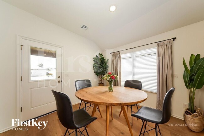 441 Labelle Ln, Tuttle, OK 73089 - photo 7