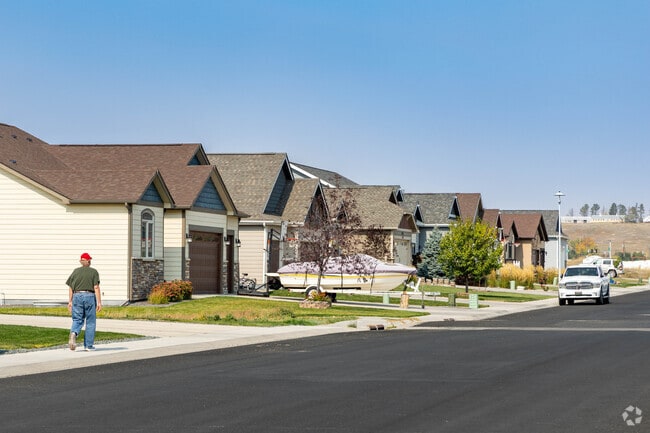 Saddle Ridge offers new 21st-century homes and walkability to parks and schools.
