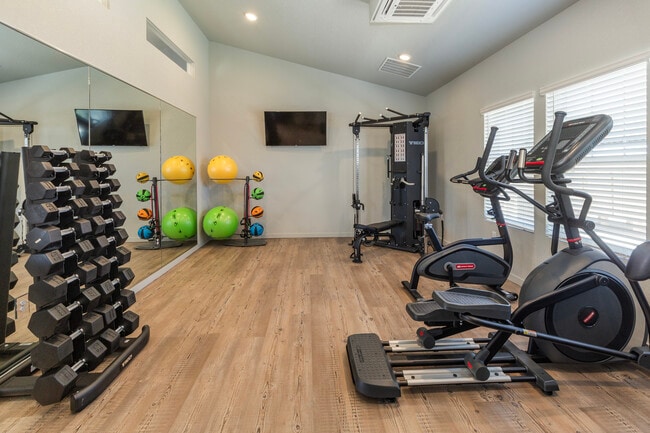 Cottages on the Boulevard, Pueblo, CO 81008 - photo 5