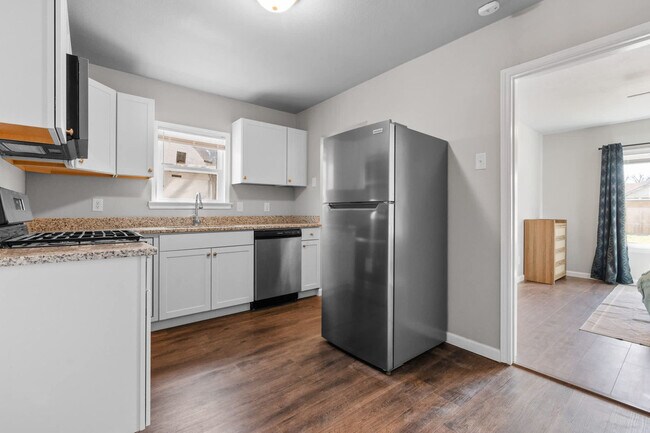 1004 E Powell Ave unit ID1357996P, Fort Worth, TX 76104 - photo 7