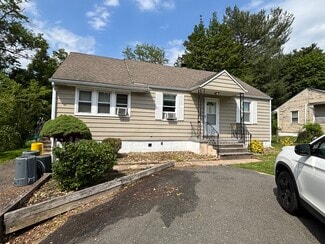 438 Ewingville Rd, Ewing, NJ 08638