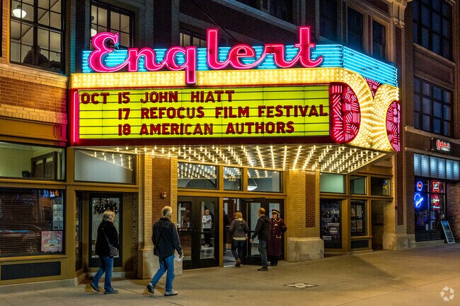 Downtown Iowa City is close by and features entertainment like the Englert Theater.