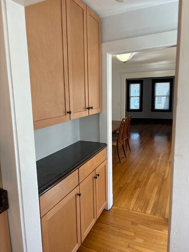 529 School St unit 1, Belmont, MA 02478 - photo 7