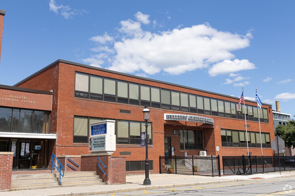 Hellenic American Academy is located in the Lowell, MA, area.
