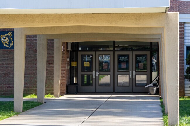 Kenilworth's David Brearly houses students in both high school and middle school.