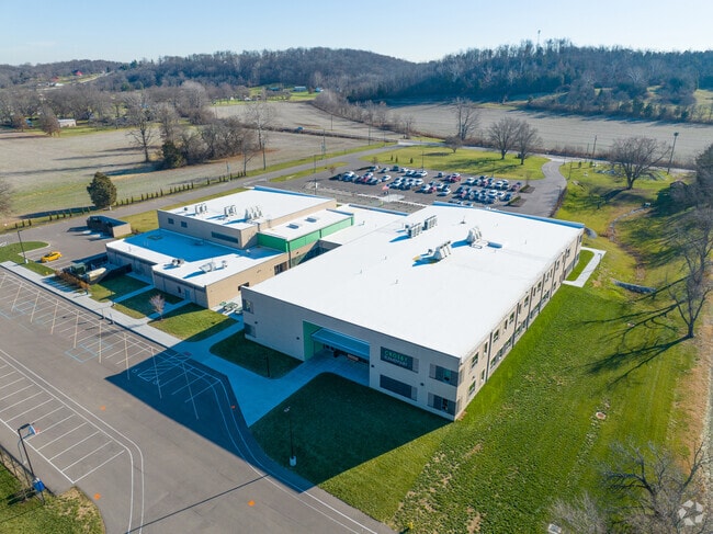 There is plenty of parking space at here at the Crosby Elementary School.