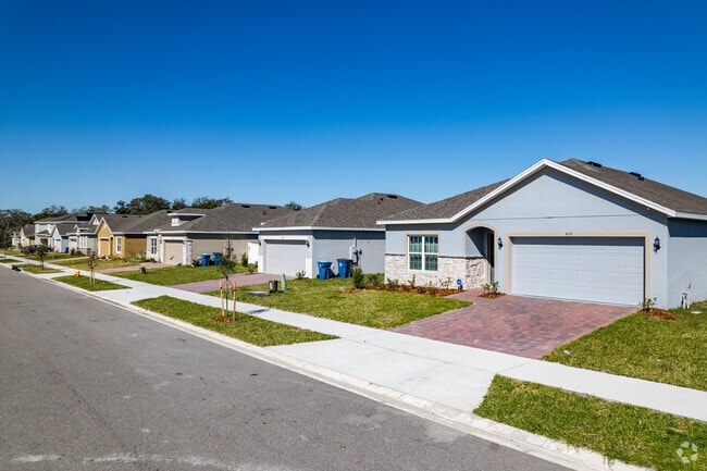 Davenport neighborhood is a growing community with new and beautiful homes.