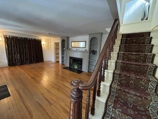 88 S Willard St Unit 1, Burlington, VT 05401