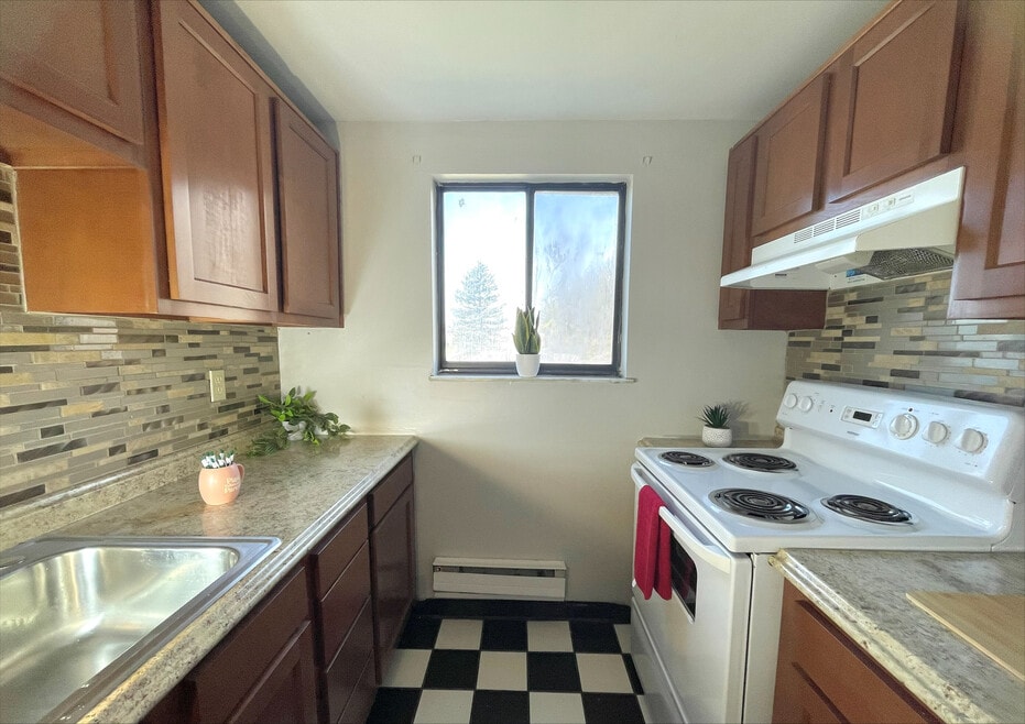 Fountain Square Kitchen