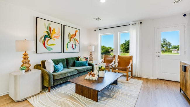 2027 Delphine Dr, Norman, OK 73071 - photo 7