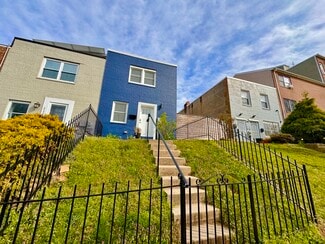 1151 Summit St NE, Washington, DC 20002