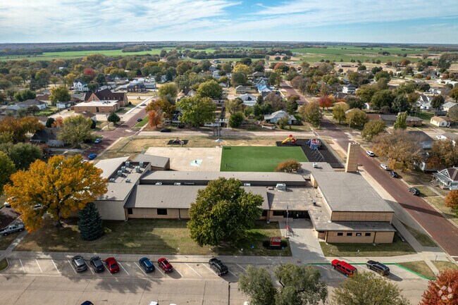 Roosevelt Elementary School has plenty of activities for students to enjoy.