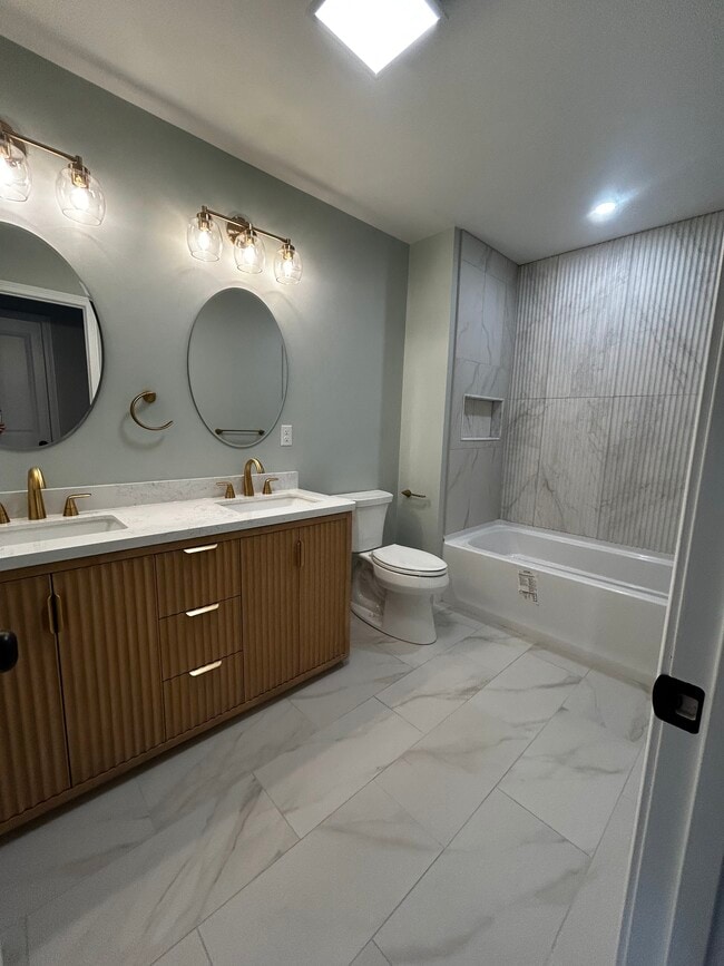 246 Front St unit 4, Lincoln, RI 02865 - photo 4