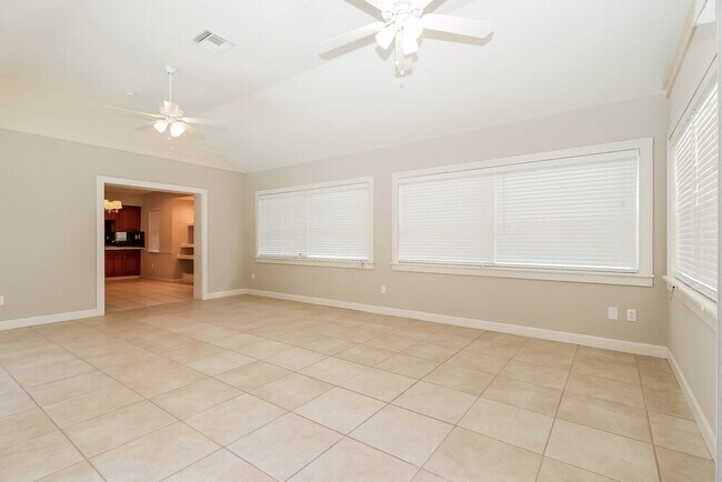 15640 Little Ranch Rd, Spring Hill, FL 34610 - photo 5