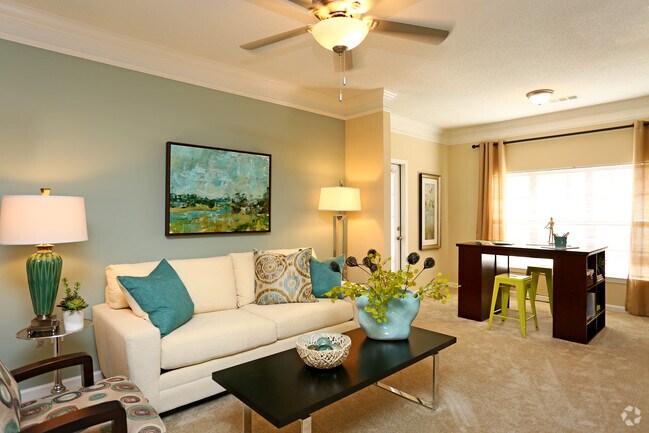 Lullwater at Bass | Luxury Apartment Homes Located in Macon, GA, Macon, GA 31210 - photo 3