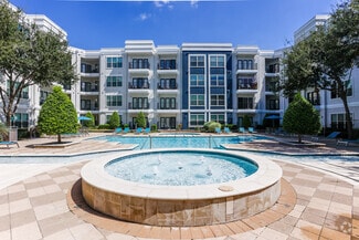 4800 Keller Springs Rd, Addison, TX 75001