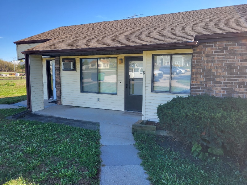 311 E Main St unit 8, Zearing, IA 50278 - photo 1
