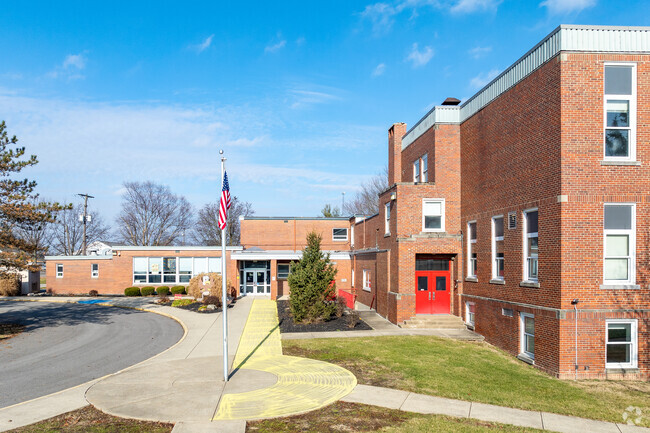 Harrison Street Elementary School is located in Sunbury, Sunbury Ohio.