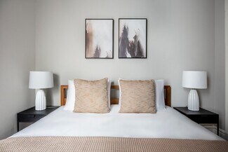 20 Prince St Unit 21, New York, NY 10012