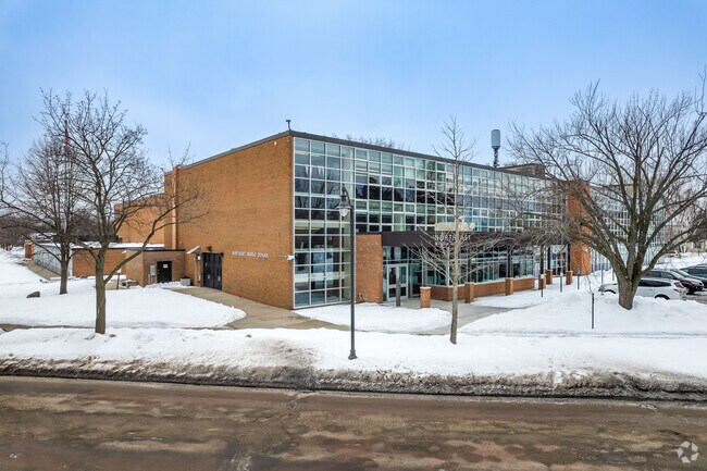 Northeast Middle School is part of the Minneapolis Public School District.