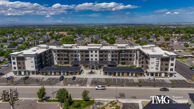 The Falls on 24th, Kennewick, WA 99338 - photo 3