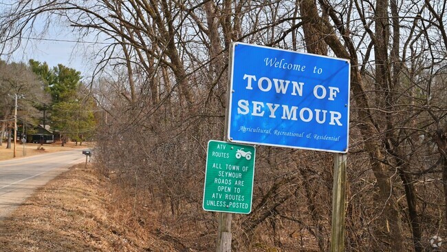 NH_Seymour_559365_041125_P2_CTB_v2